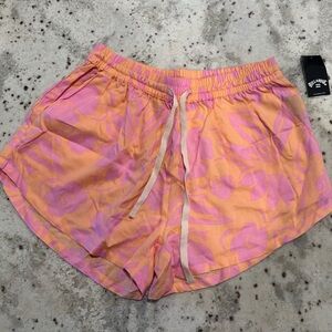 Billabong Pipe Line Shorts Women's Pink and Orange Floral Shorts NWT